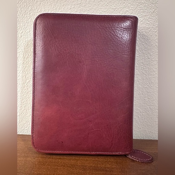 Day Timer Leather Burgundy ZipperedPlanner Cover Organizer 8 ring